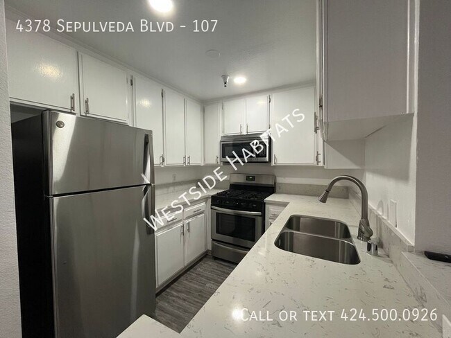 Building Photo - 4378 Sepulveda Blvd