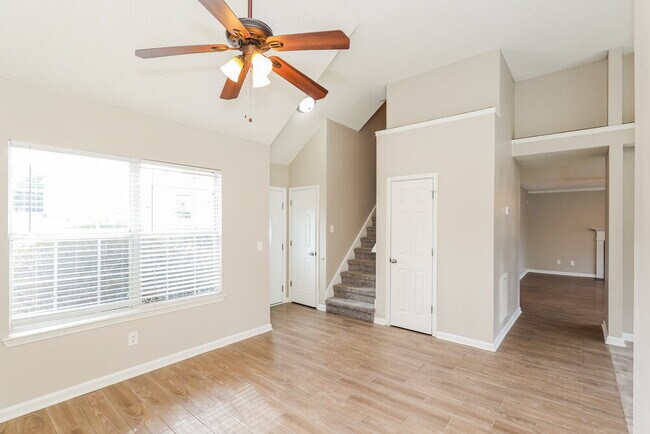 Foto del edificio - 248 Kings Cove