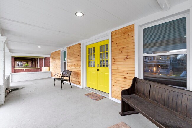 Foto del edificio - 3250 Ruckle St