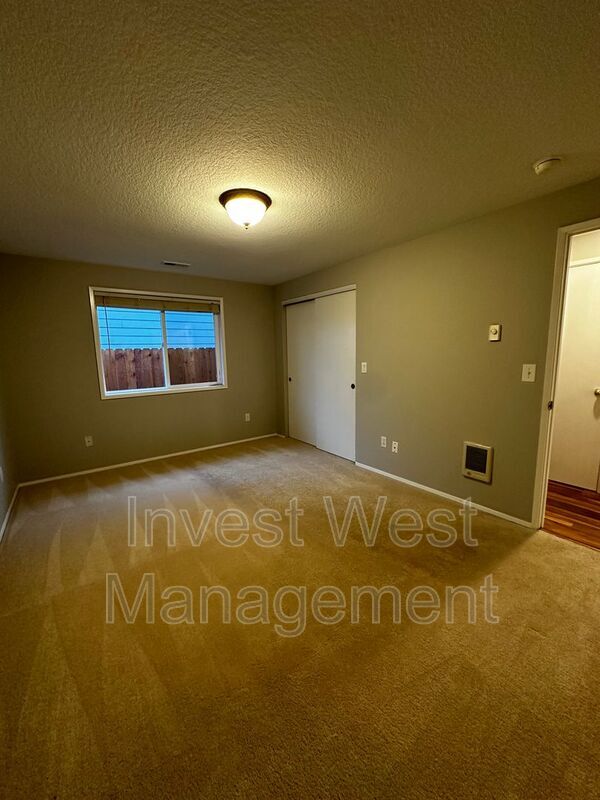 Foto del edificio - 907 SE 147th Ave