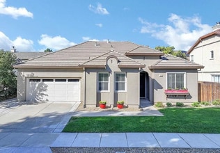 Building Photo - 63 Guise Way