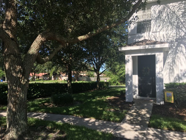 Foto del edificio - 12759 Sunland Ct