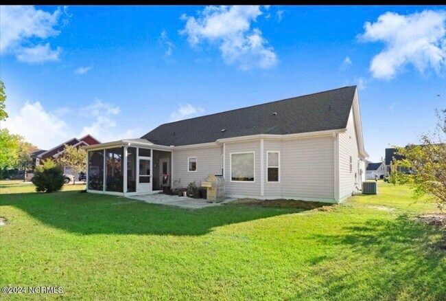 Foto del edificio - 303 Aarons Pl