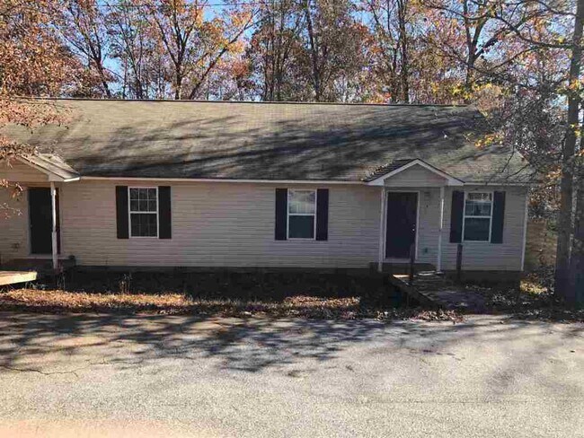 Building Photo - 16017 S Radio Station Rd