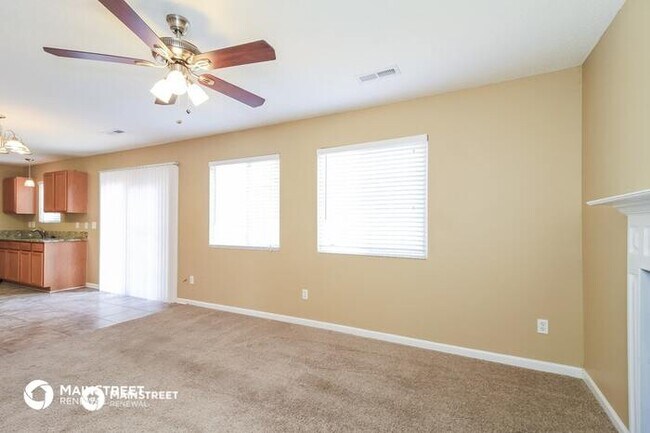 Building Photo - 5802 Waterpoint Dr, Browns Summit, NC 27214