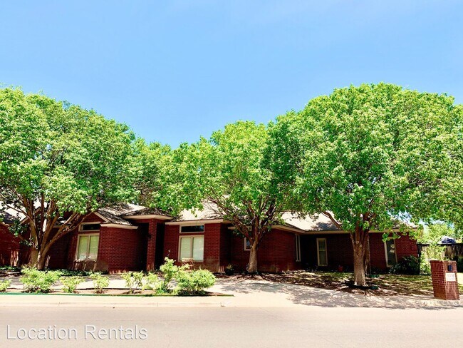 Building Photo - 3 br, 2.5 bath House - 8306 Elkhart Avenue
