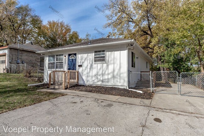 Building Photo - 3 br, 1 bath House - 3410 Webster Ave