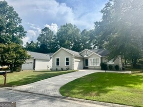 Building Photo - 220 Autumn Trace Ct
