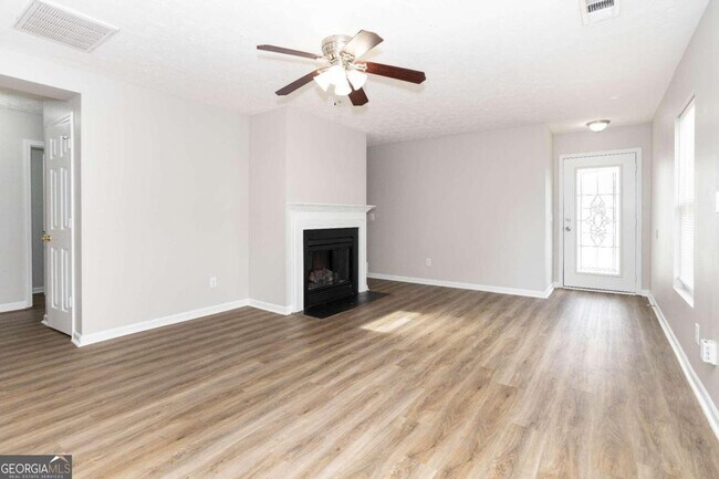 Building Photo - 109 Silver Bow Ln
