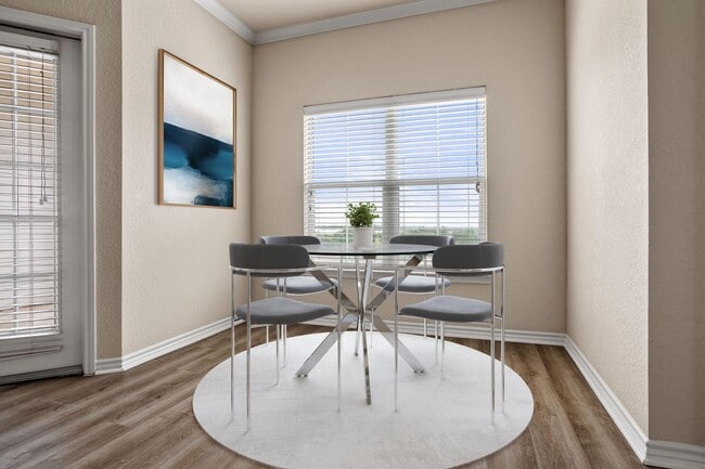 Foto del edificio - West Oaks