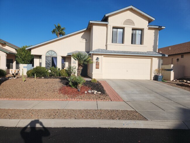 Building Photo - 8874 N Hersey Way
