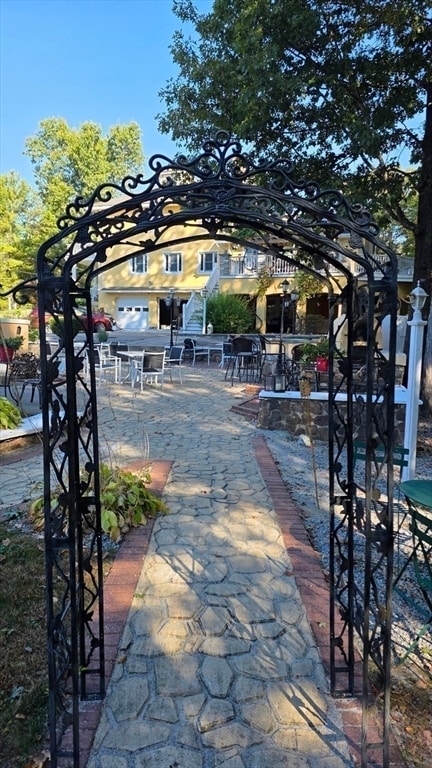 Building Photo - 85 Burlingame Rd