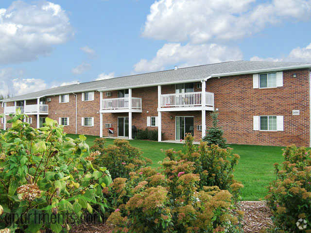 Building - East Park Estates