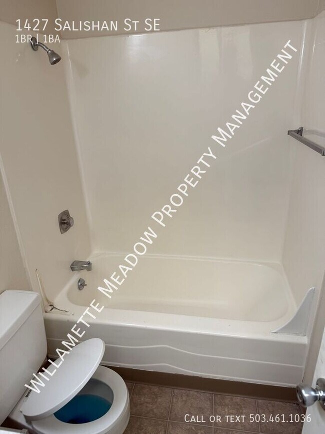 Foto del edificio - 1427 Salishan St SE