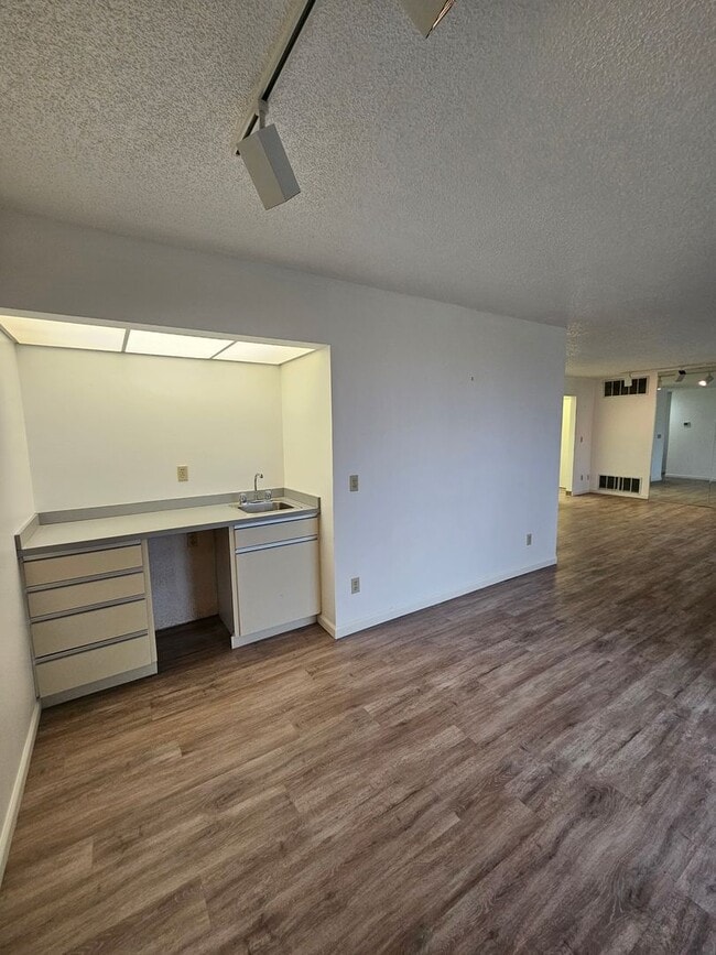 Foto del edificio - 1 Bedroom Condo on the Golf Course!