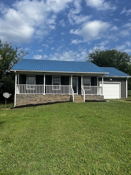 Building Photo - 1822 Carneal Ln