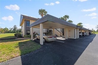 Building Photo - 5890 Trailwinds Dr