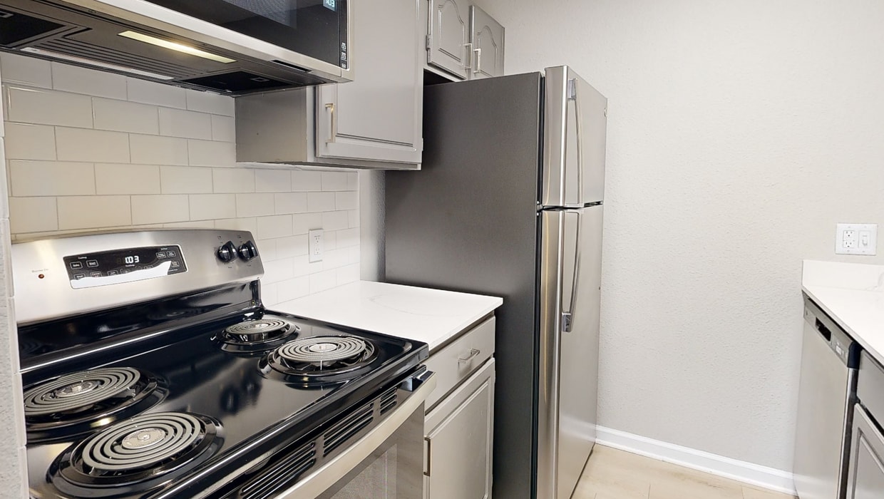Photo - Evaline Apartments