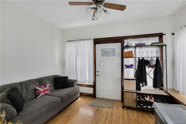 Foto del edificio - 53 Sherwood Ave