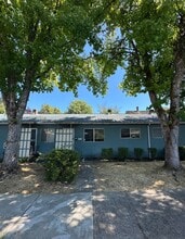 Building Photo - 1419 NW 15th St