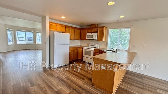 Foto del edificio - 4010 Dartmoor Ln