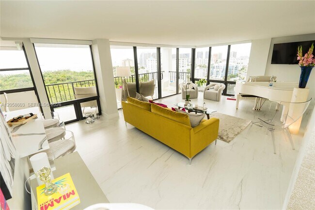 Foto del edificio - 936 Intracoastal Dr