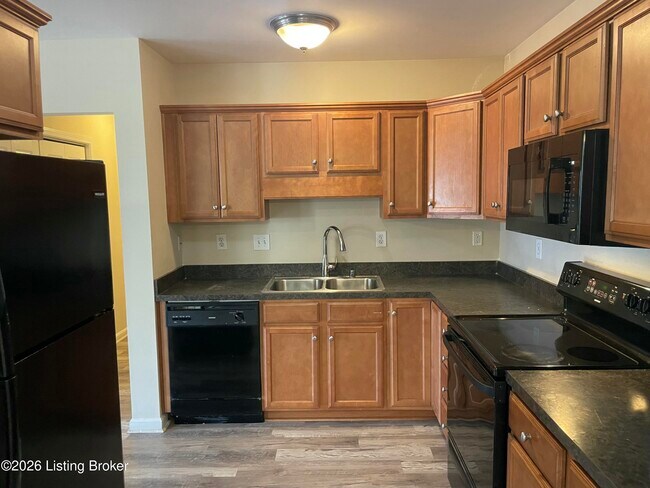 Foto del edificio - 8832 Moody Rd