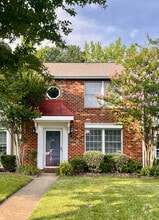 Building Photo - 9470 Tracey Lynne Cir