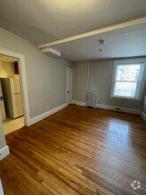 Building Photo - 156 Summer St