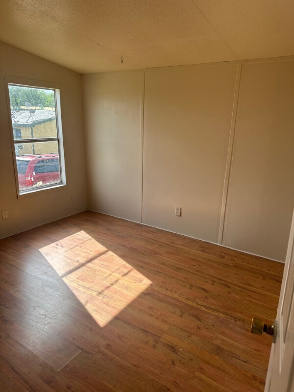 Building Photo - 3233 Eddy Gatesville Pkwy