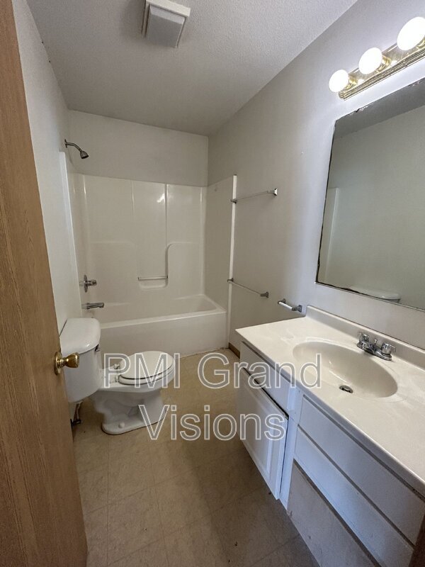 Foto del edificio - 1427 9th St