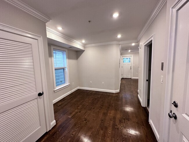 Foto del edificio - 41 W Walnut Park