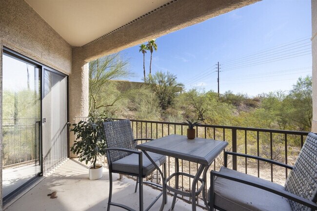 Foto del edificio - 10401 N Saguaro Blvd