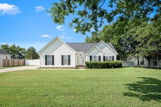 Building Photo - 410 Stones River Ln