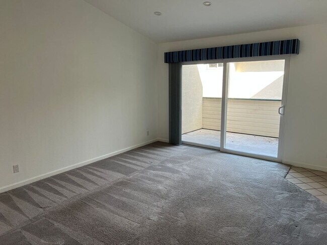 Building Photo - 2bd/2ba PRIVATELY GATED COMMUNITY WITH POOL AND MORE ACROSS FROM UNION LANDING SHOPPING CENTER!!!