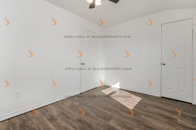 Foto del edificio - Updated 1-Bed Bungalow in South San Jacinto