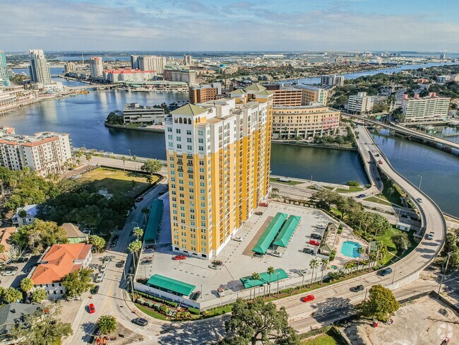 Building Photo - 345 Bayshore Blvd