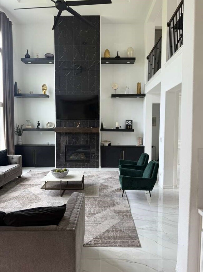 Building Photo - 5307 Streamside Trl