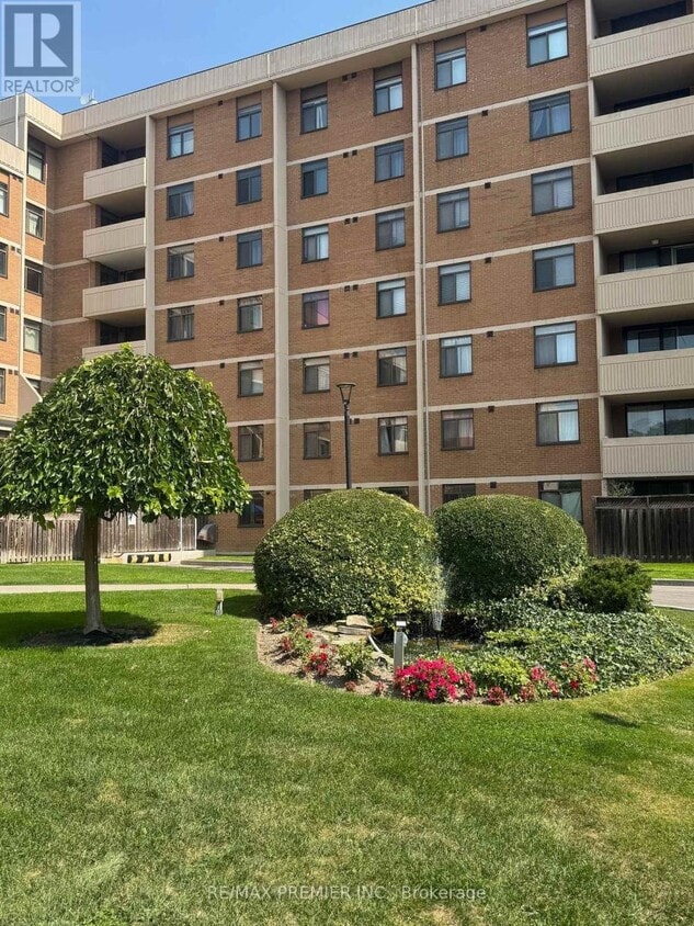 Photo principale - 2645 Jane St