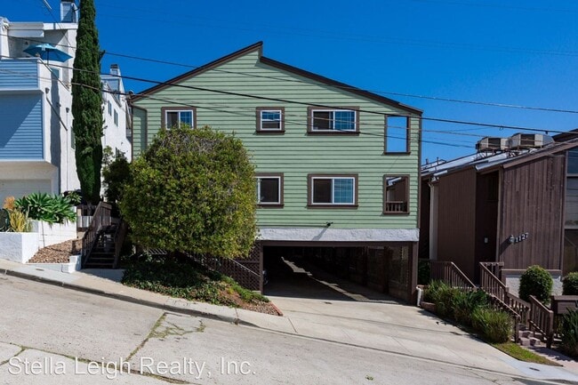 Building Photo - 2 br, 1.5 bath House - 1137 Eureka #1