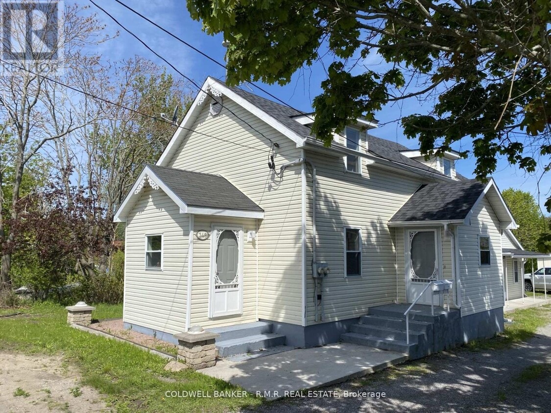 Photo principale - 348 University Ave W