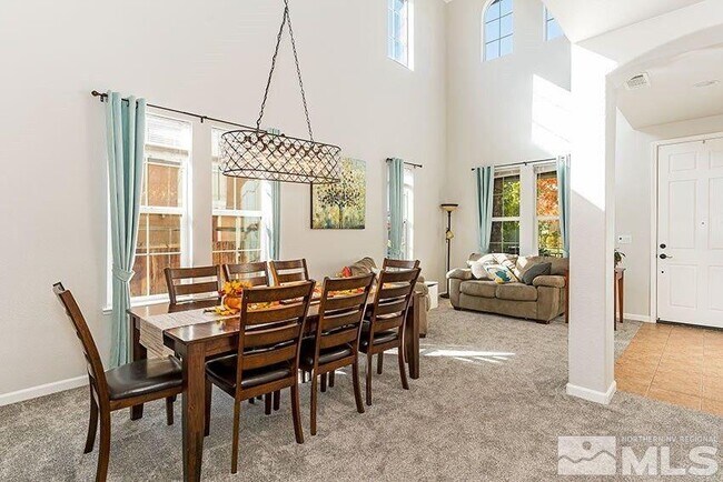 Building Photo - 7070 Verite Dr