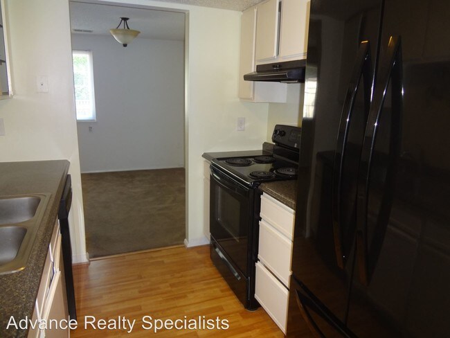 Building Photo - 2 br, 2.5 bath House - 10970 Greenaire Place