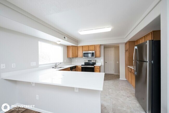 Foto del edificio - 4055 Orleans Ct