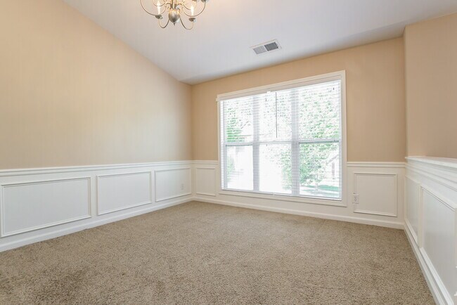 Foto del edificio - 2087 Peach Shoals Cir