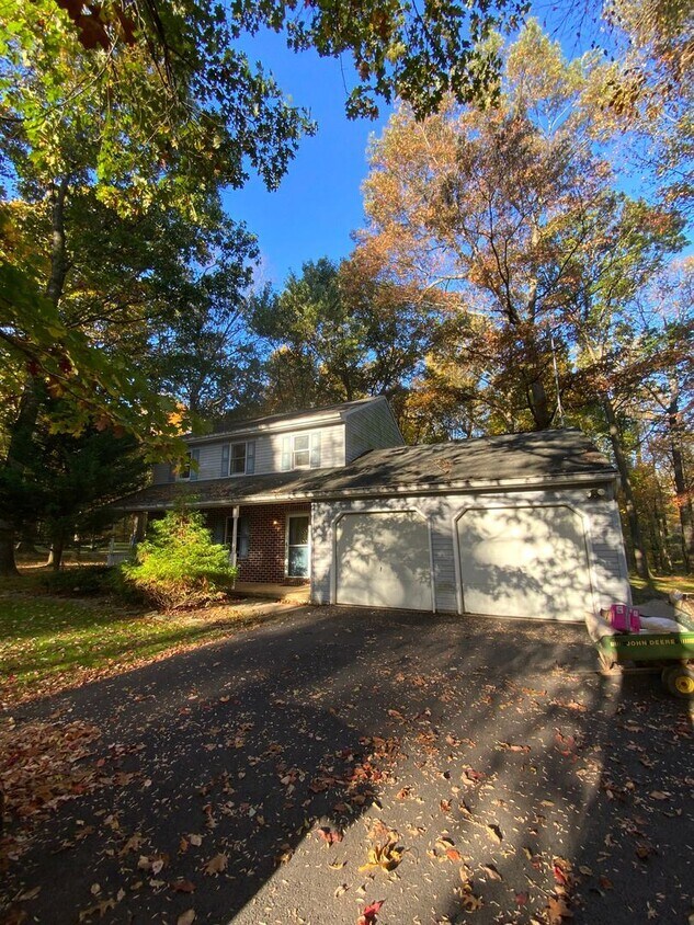 Foto principal - 3 br, 1.5 bath House - 2204 ROBERT FULTON HWY