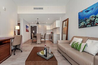 Building Photo - 777 N Ocean Dr