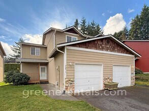 Building Photo - 721 Desoto St SW