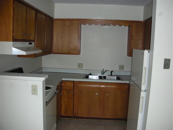 Foto del edificio - 607 Byron Rd