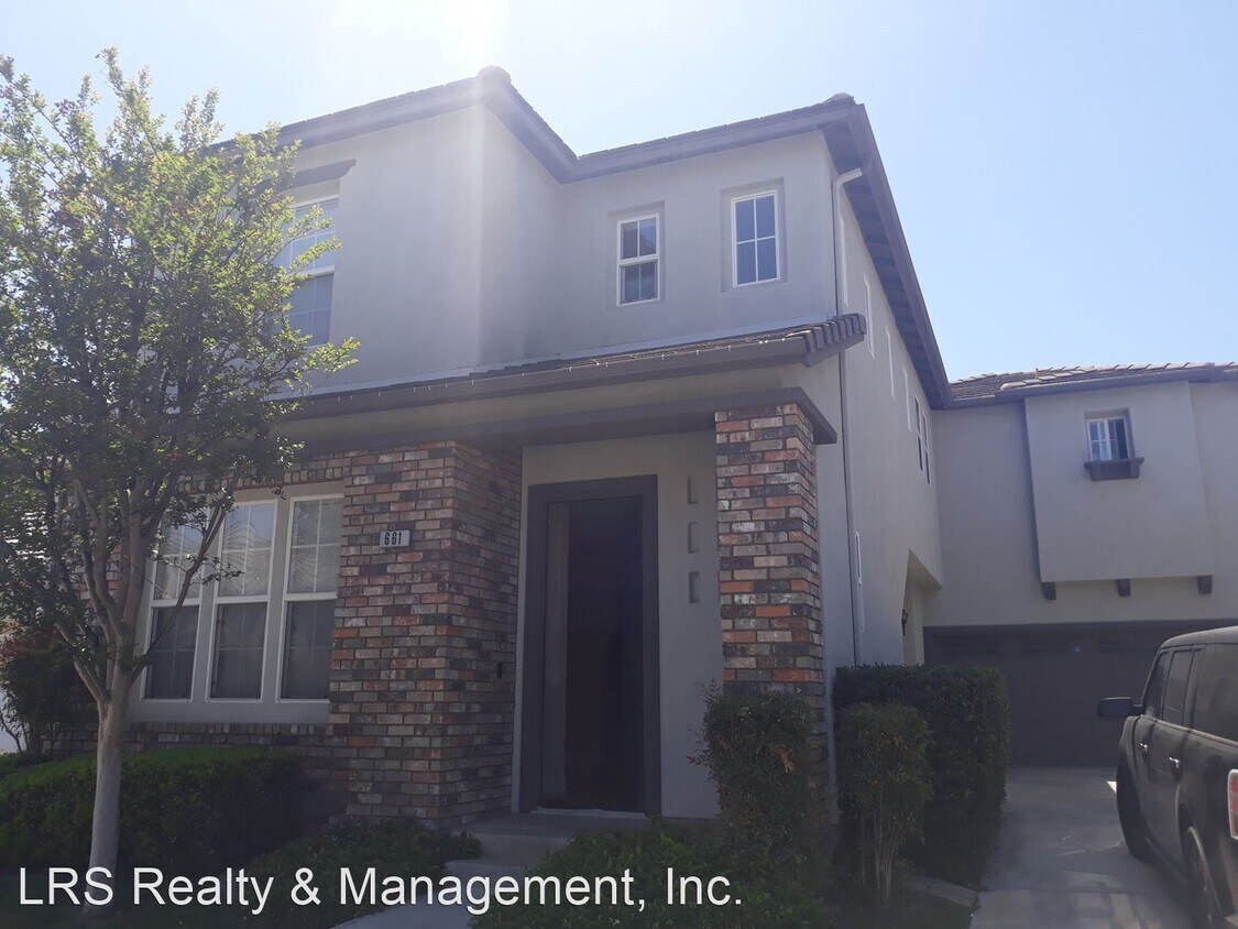 Primary Photo - 4 br, 2.5 bath House - 661 Masters Circle